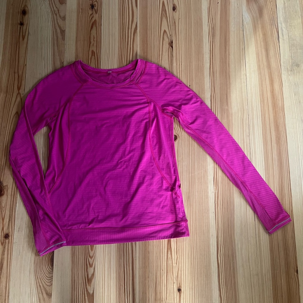 Lululemon Long Sleeve athletic top